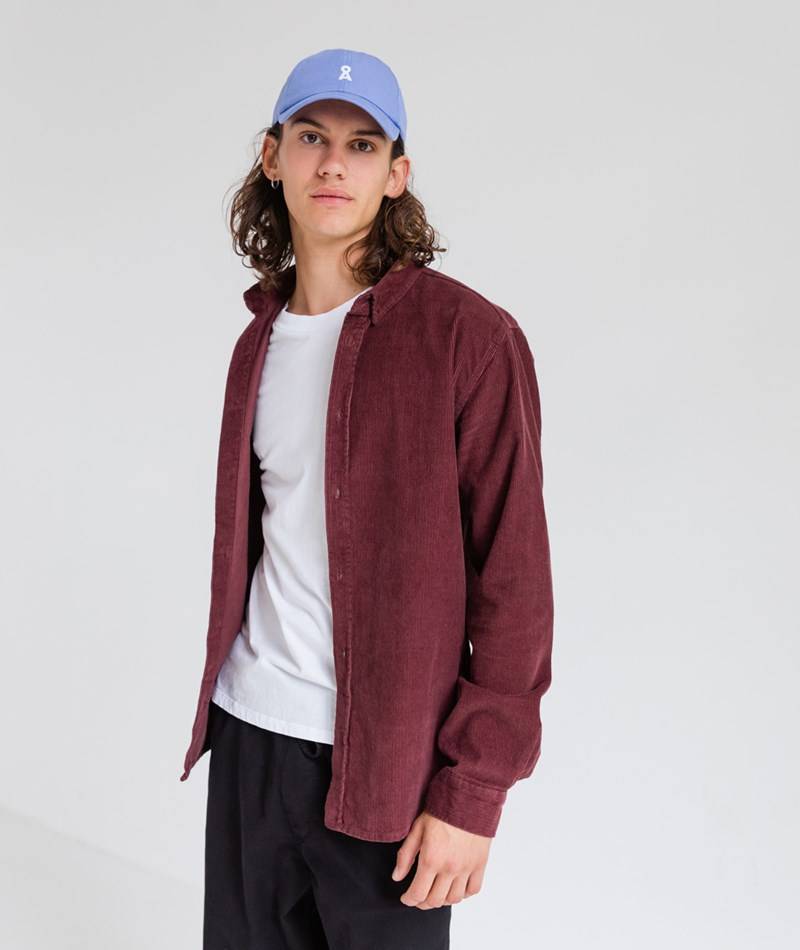 KAUF DICH GLüCKLICH Hemd Dunkelrot aus Bio-Baumwolle