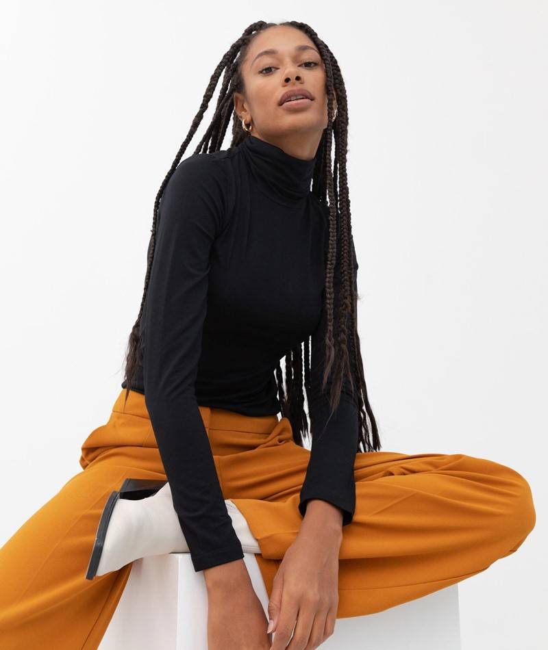 KAUF DICH GLüCKLICH Longsleeve schwarz aus LENZING™ ECOVERO™