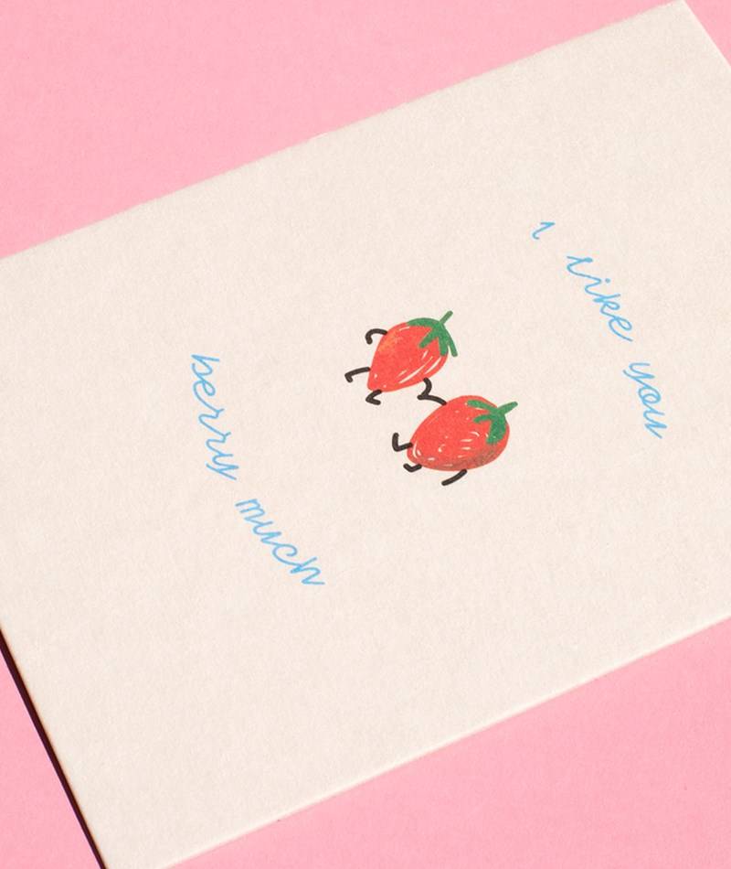 KAUF DICH GLüCKLICH Postkarte Berry Much