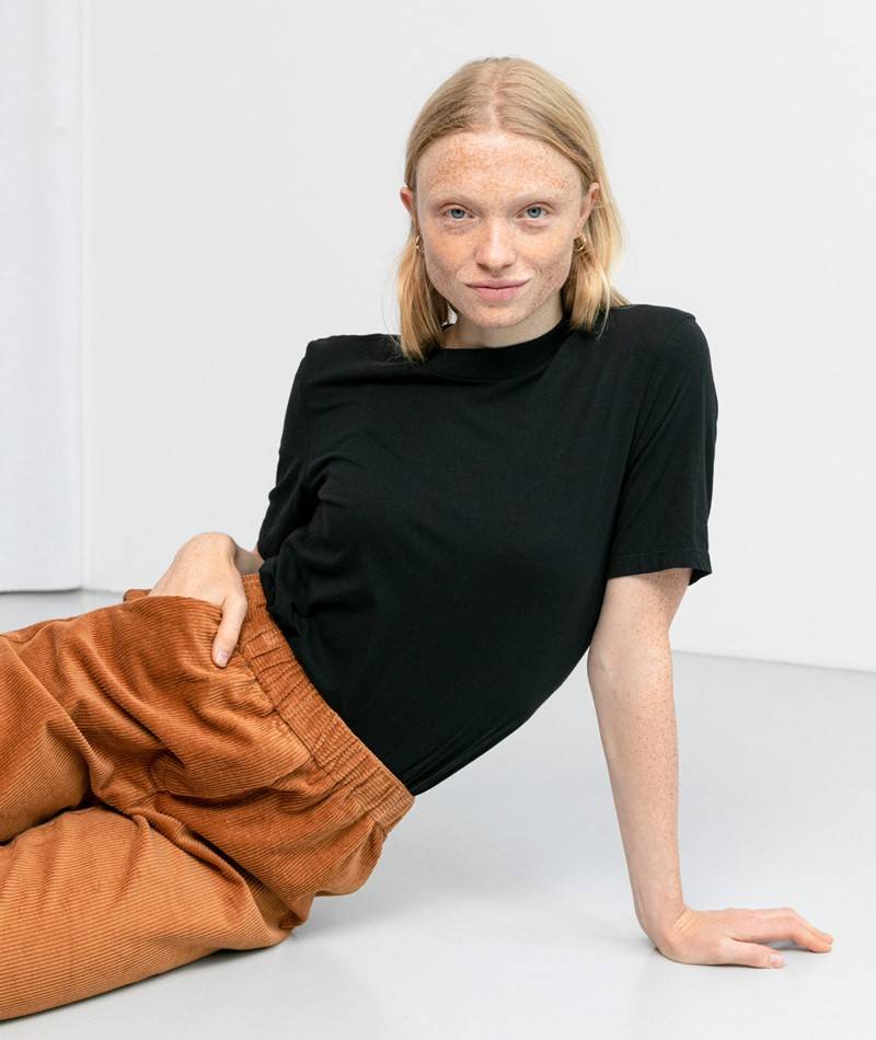 KAUF DICH GLüCKLICH T-Shirt Schwarz aus Bio-Baumwolle