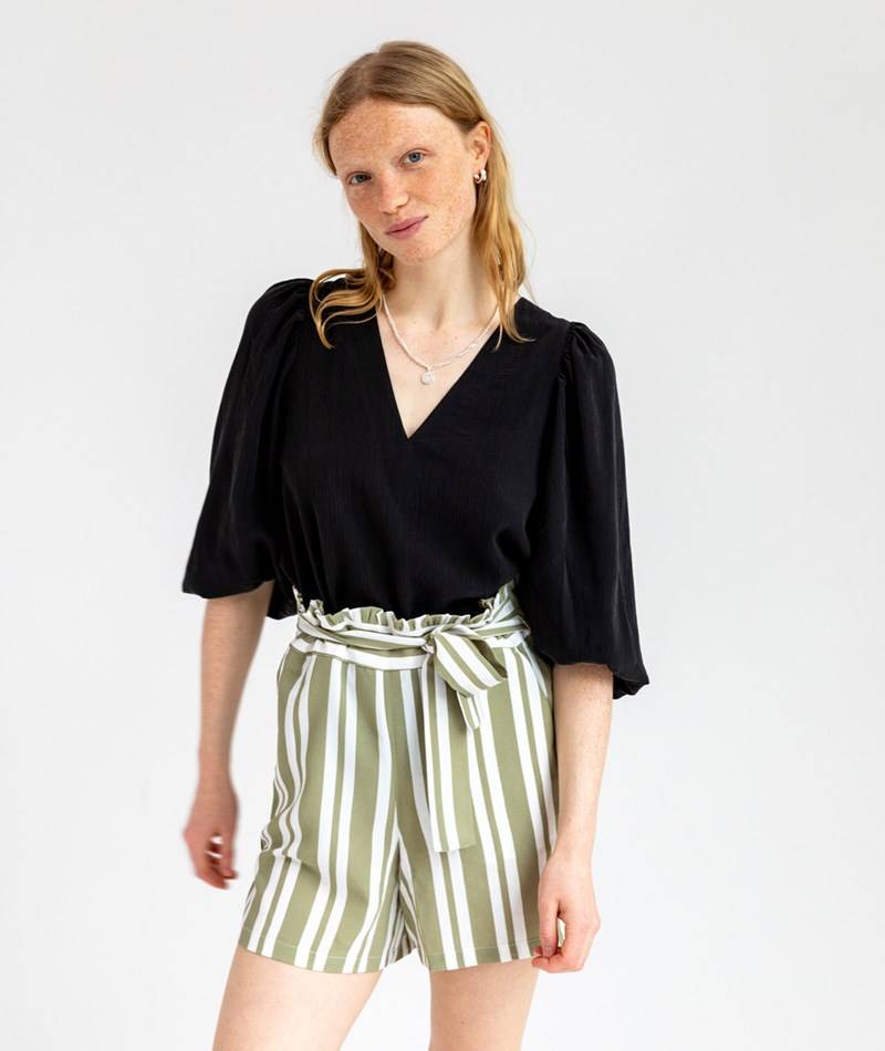 Kauf Dich Glücklich VILA VIRasha Shorts gestreift