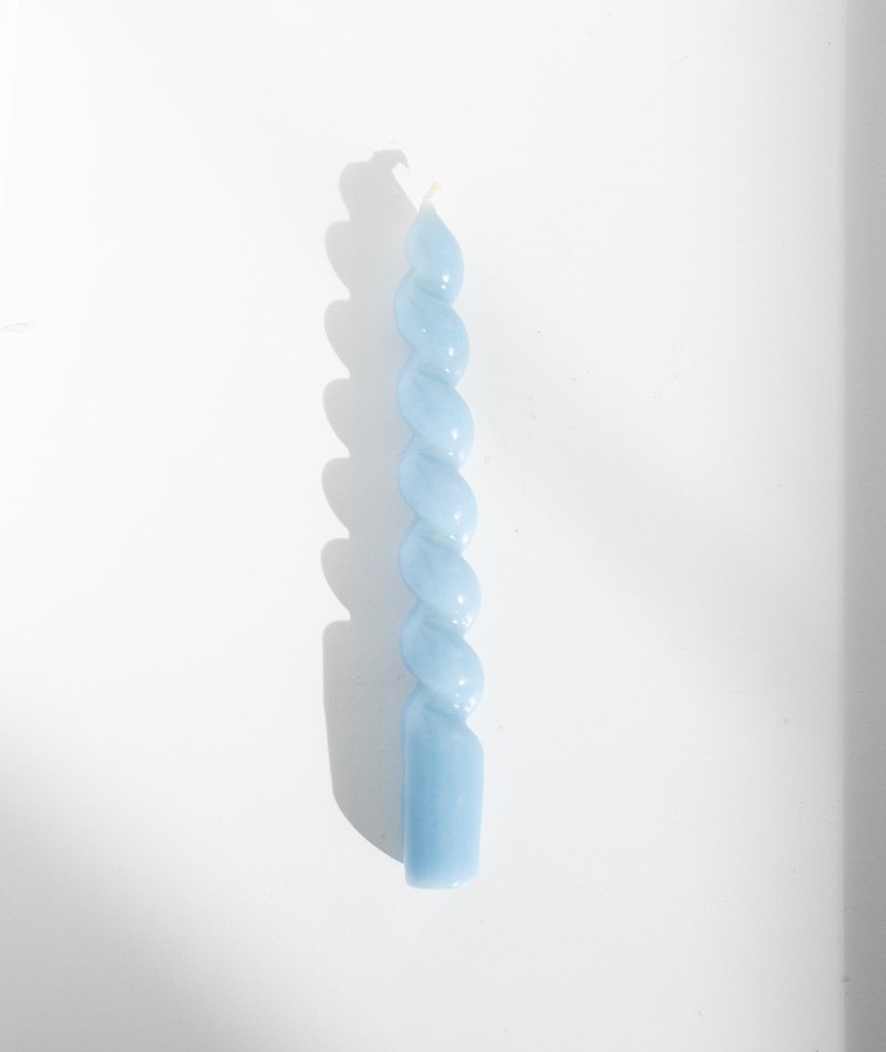 Kauf Dich Glücklich YUKU Kerze Hellblau