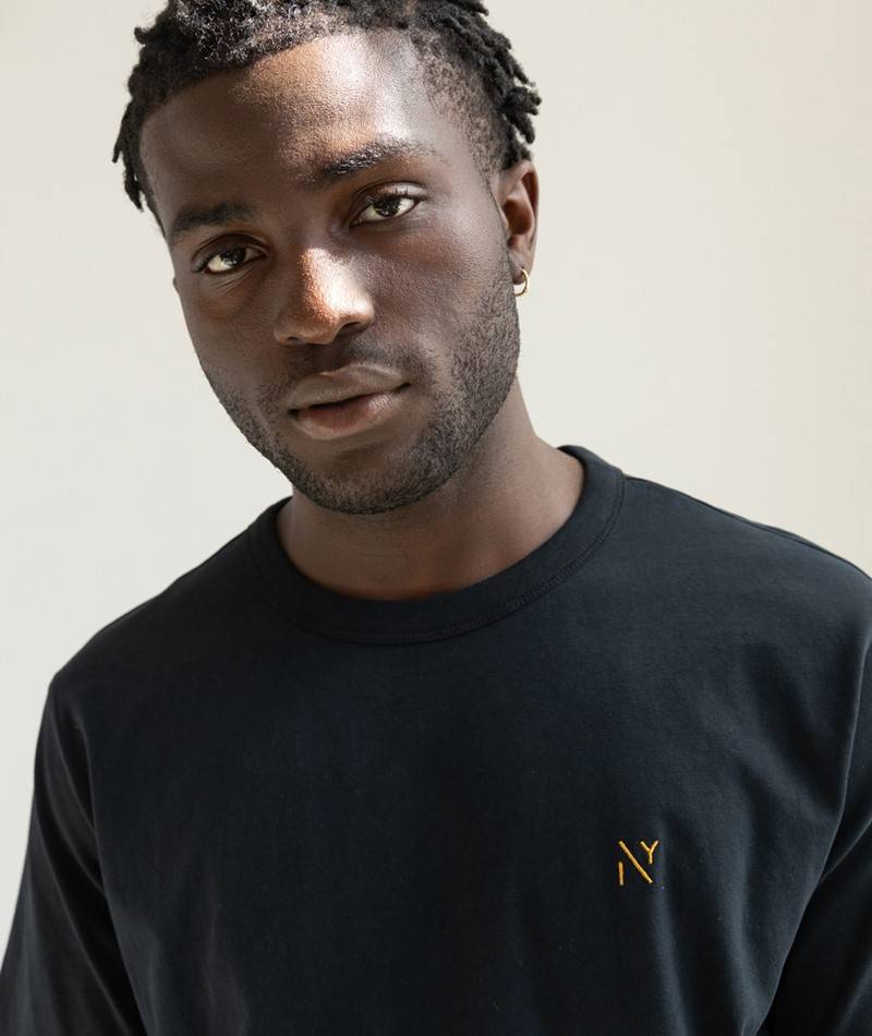 Kauf Dich Glücklich NOWADAYS Peached T-Shirt Schwarz