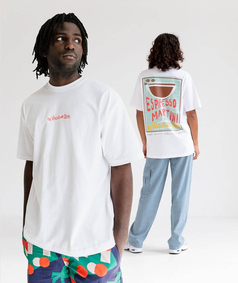 Kauf Dich Glücklich ON VACATION T-Shirt Espresso Martini Weiü