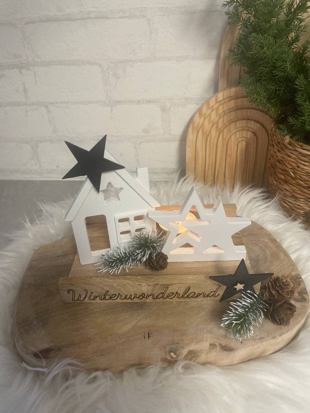 KB Socken Lichthaus, Weihnachtsdeko, Advent, Teelichthalter, Windlicht, Stern, Haus, Skandi, Weihnachten, Wohnzimmer Deko, Holzdeko Wohnzimmer