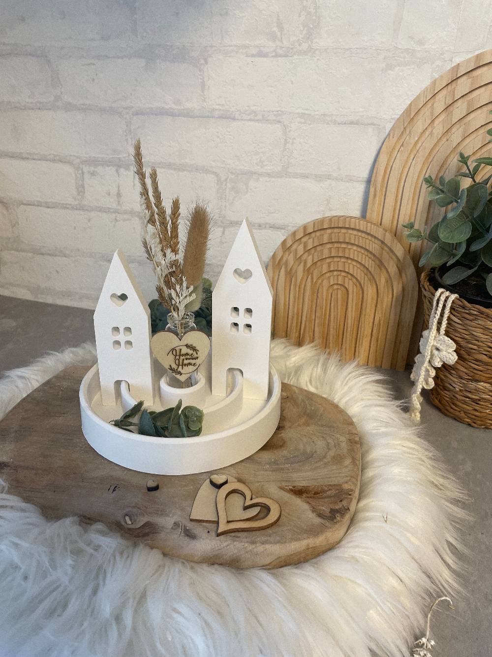 KB Socken Lichthäuser Auf Deko Teller Gerillt Mit Reagenzglas Und Trockenblumen