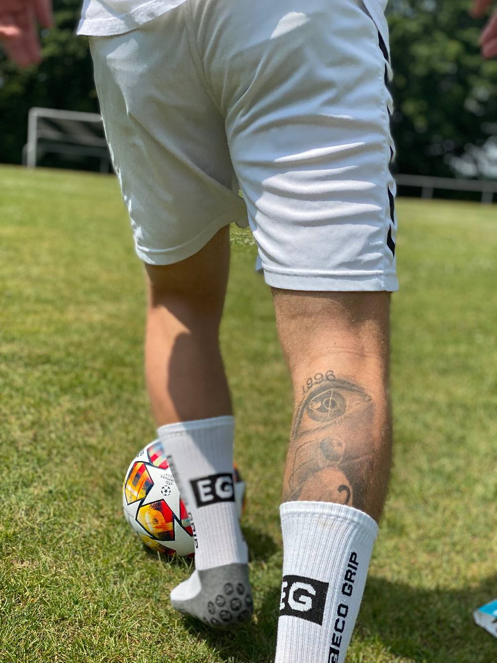 KB Socken Rutschfeste Fußballsocken Mit Gummierten Noppen 2 Paar