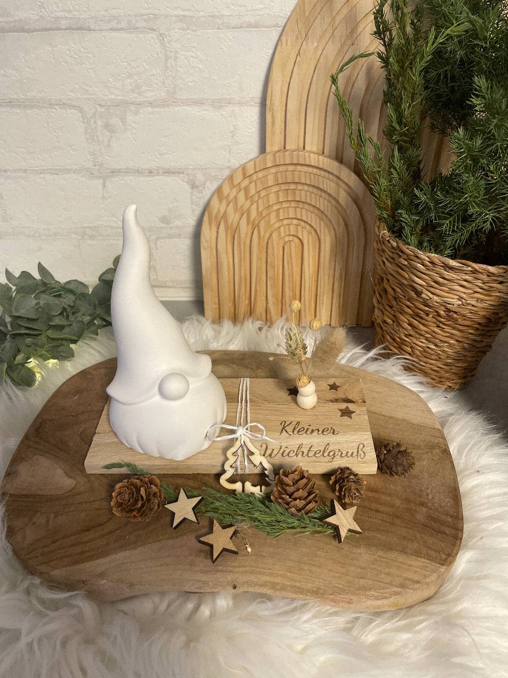 KB Socken Wichtel Geschenk Deko , Wichtelgruss, Geschenkidee, Weihnachten, Advents Deko, Weihnachtsgeschenk Frau, Reliefgiesspulver, Wichtelgeschenk