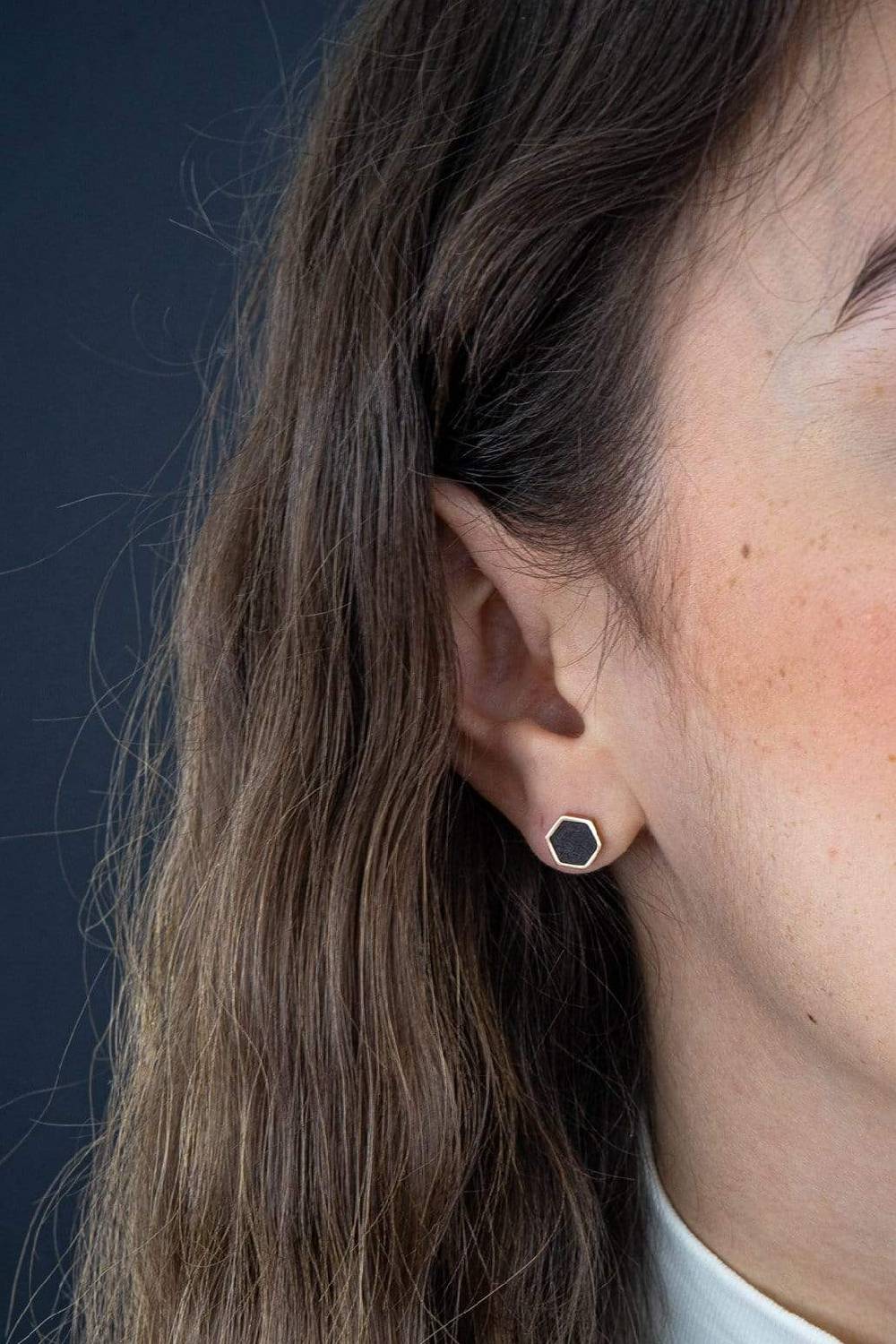 Kerbholz HEXA EARRING Sandelholz