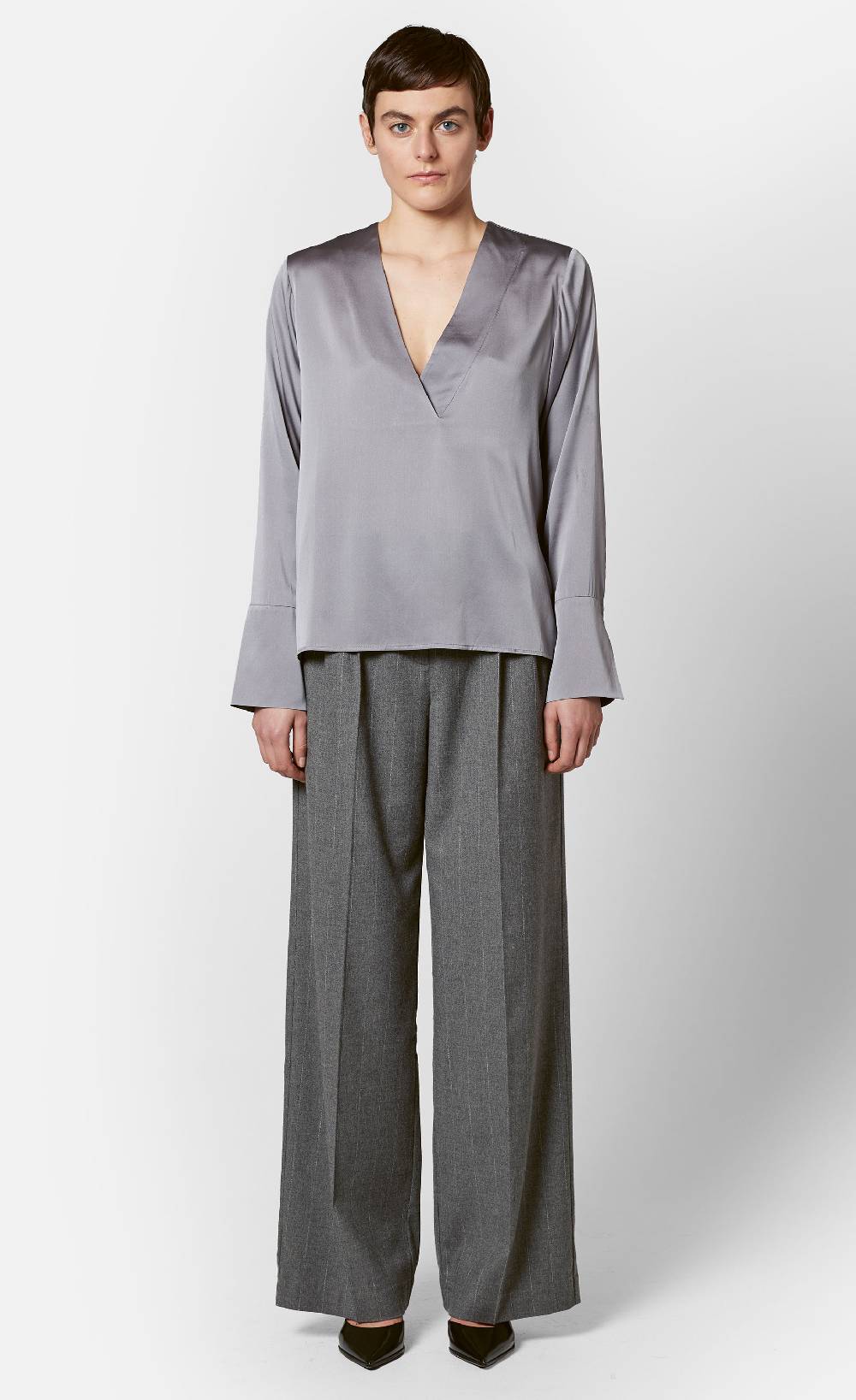 Kiefermann Cetina Seidensatinbluse Mit V-Ausschnitt