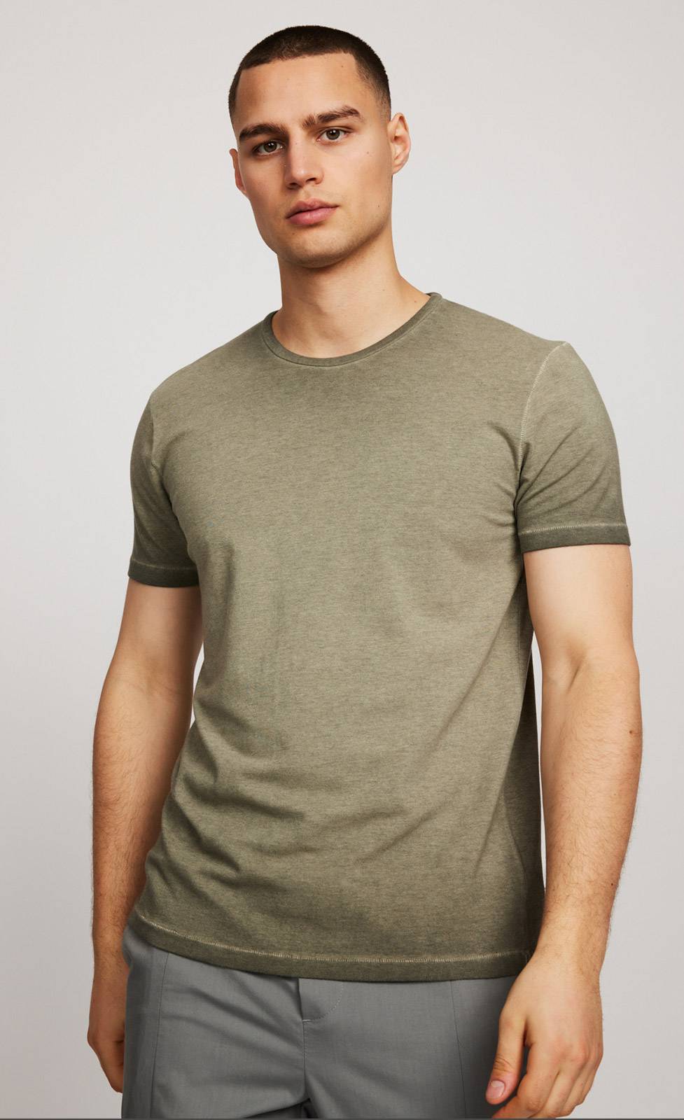 Kiefermann Robin Überfärbtes Rundhals-T-Shirt