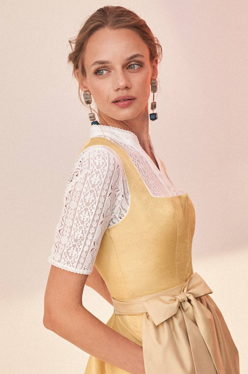 Kinga Mathe Dirndlbluse Nele In Weiß Mit Dreiviertelarm