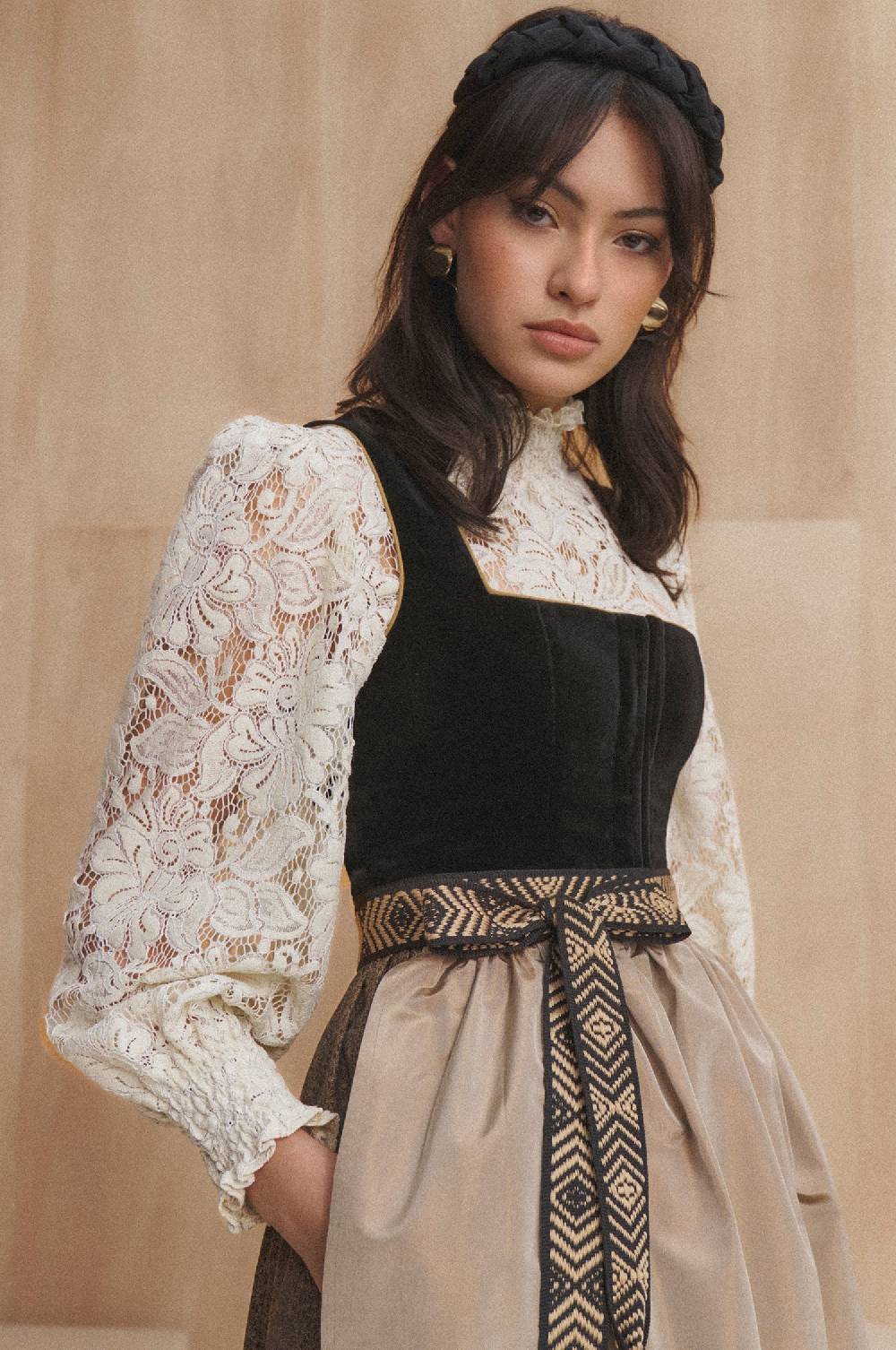 Kinga Mathe Bluse Aurelia In Ivory