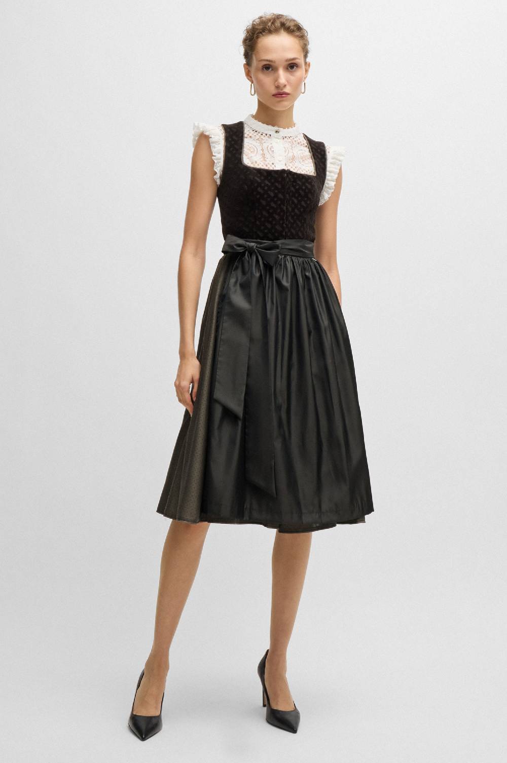 Kinga Mathe Dirndl BOSS BB In Taupe