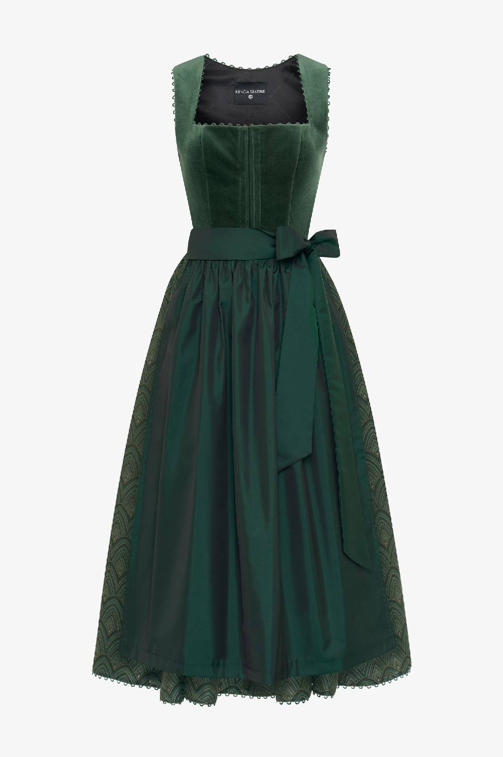 Kinga Mathe Dirndl Laval in Pinie