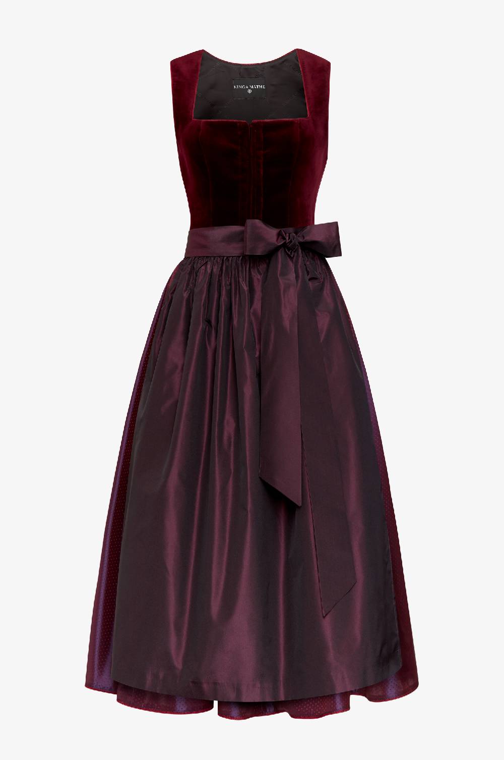 Kinga Mathe Dirndl Rio in Bordeaux