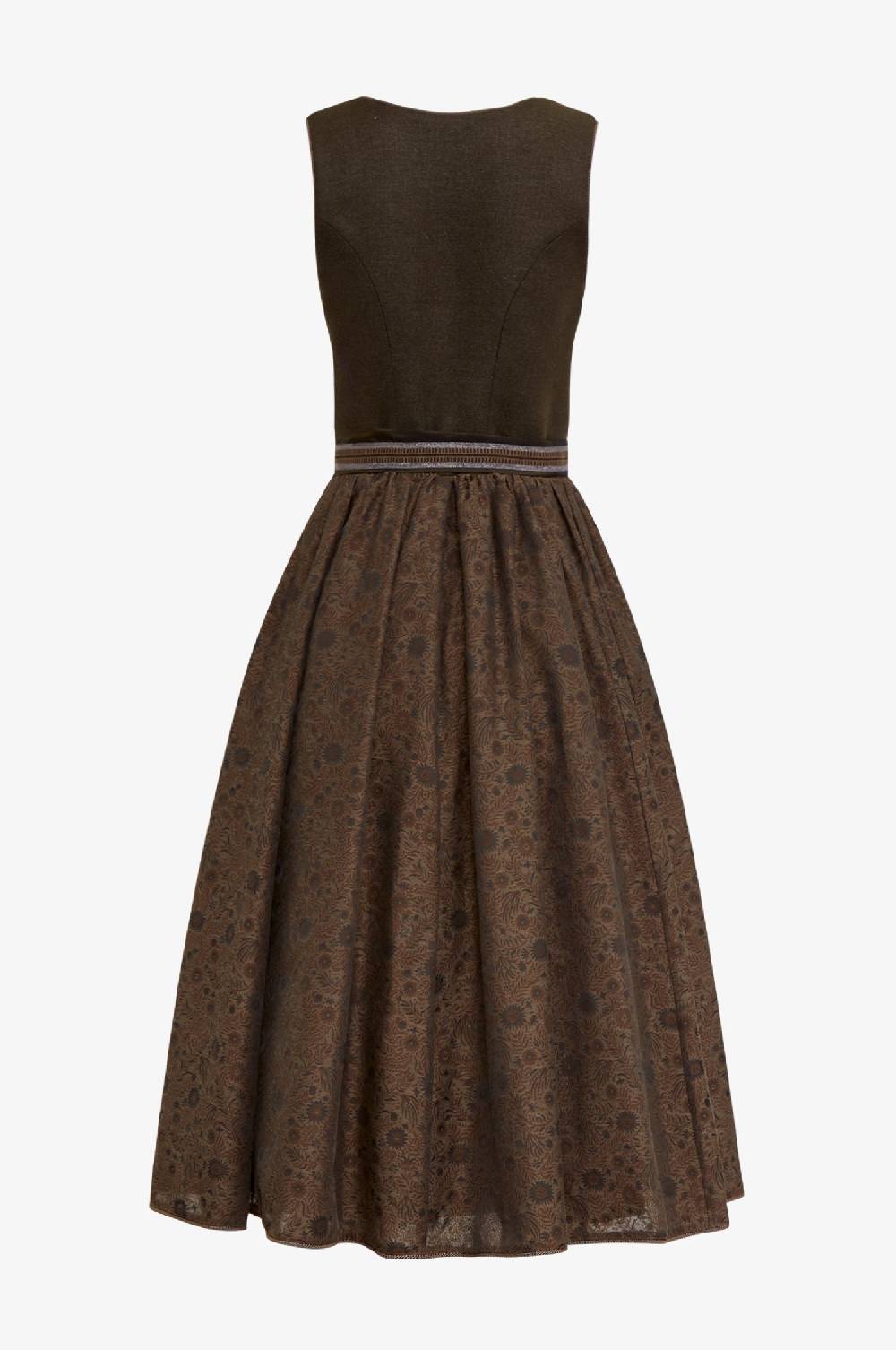 Kinga Mathe Dirndl Royan In Fango