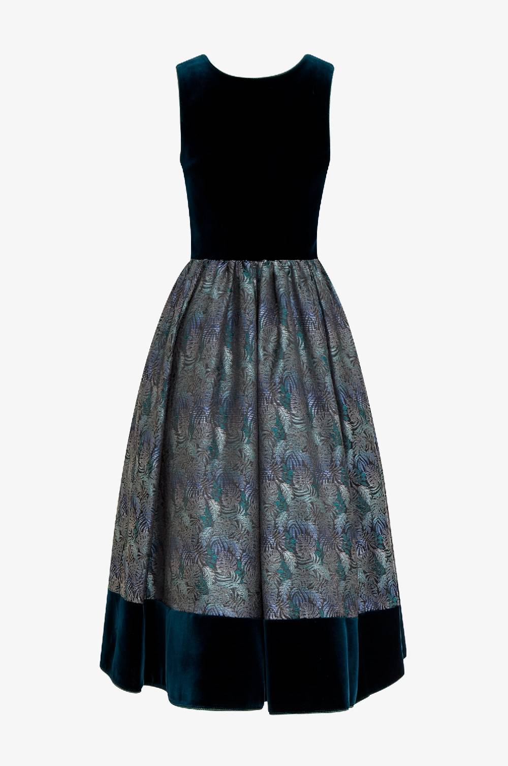 Kinga Mathe Dirndl Zamora In Petrol