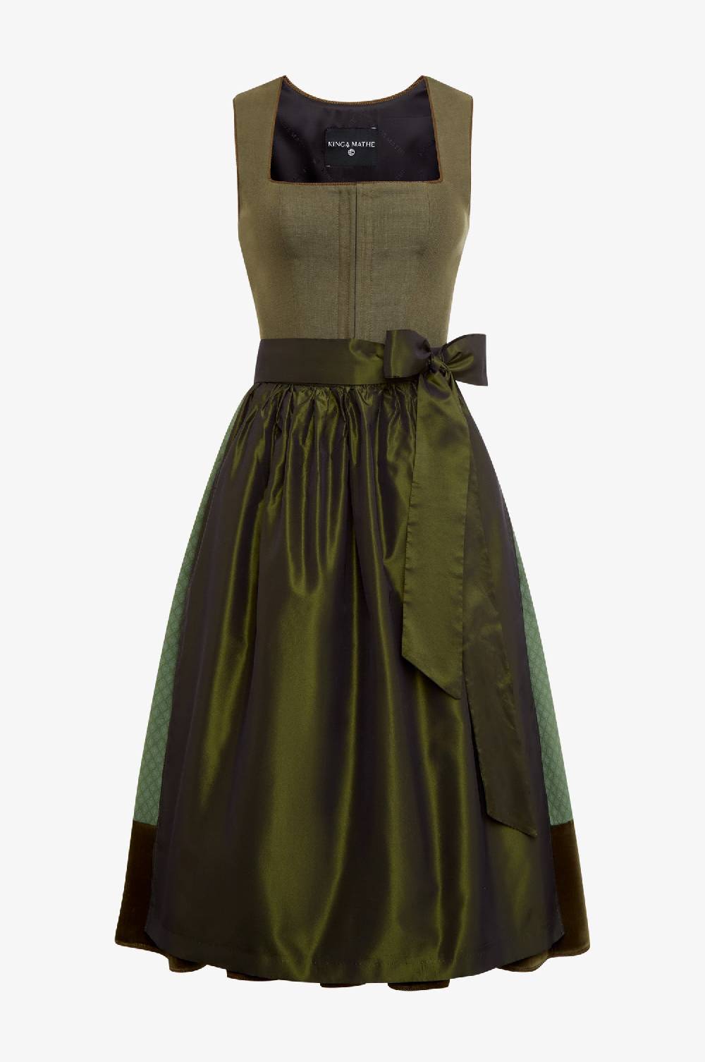 Kinga Mathe Jubiläumsdirndl in Olive