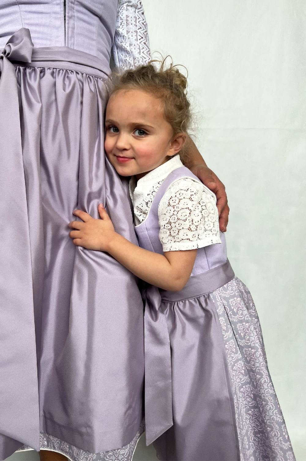 Kinga Mathe Kinderdirndl Anna In Flieder