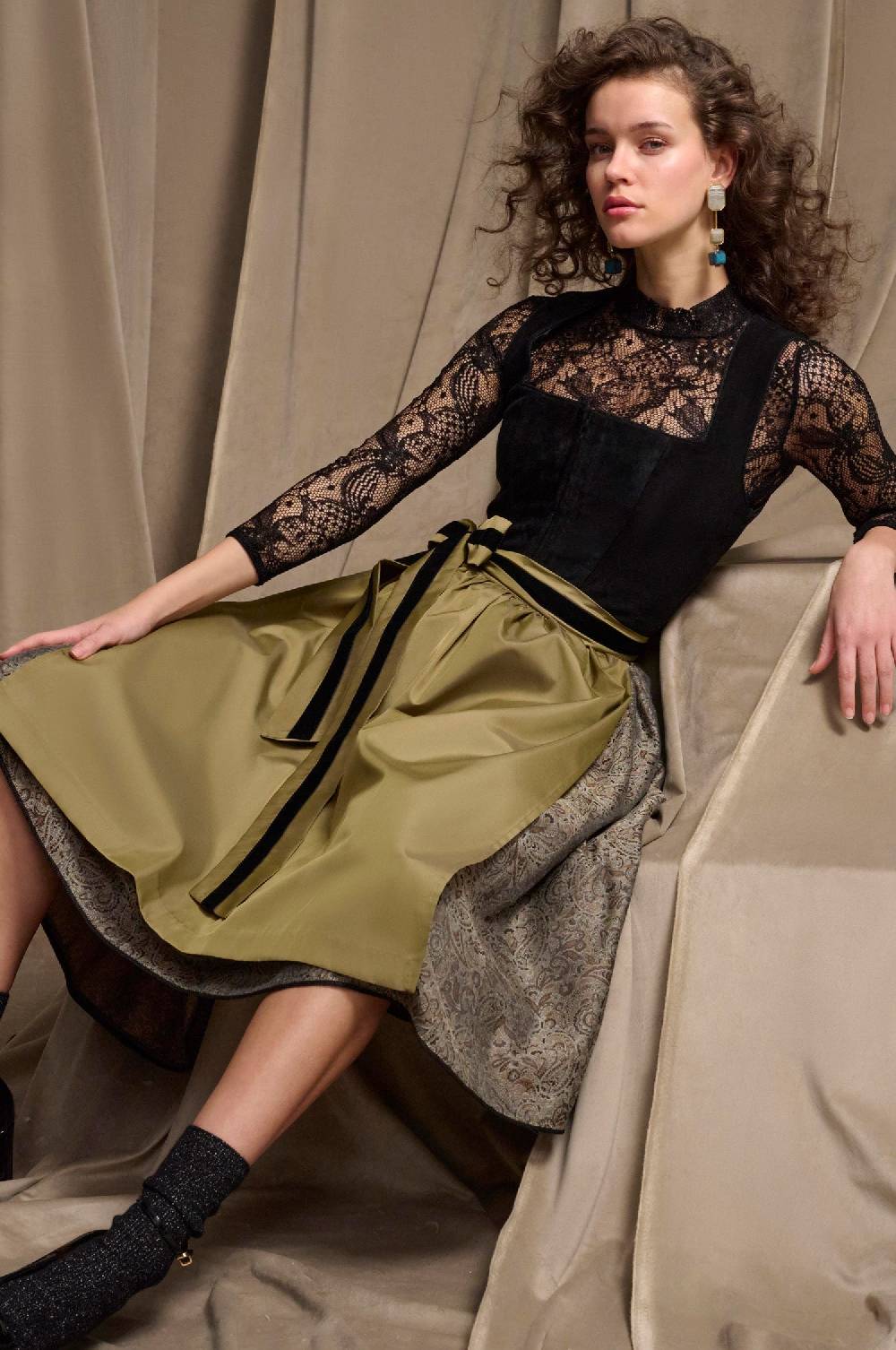 Kinga Mathe Lederdirndl Maliano In Schwarz