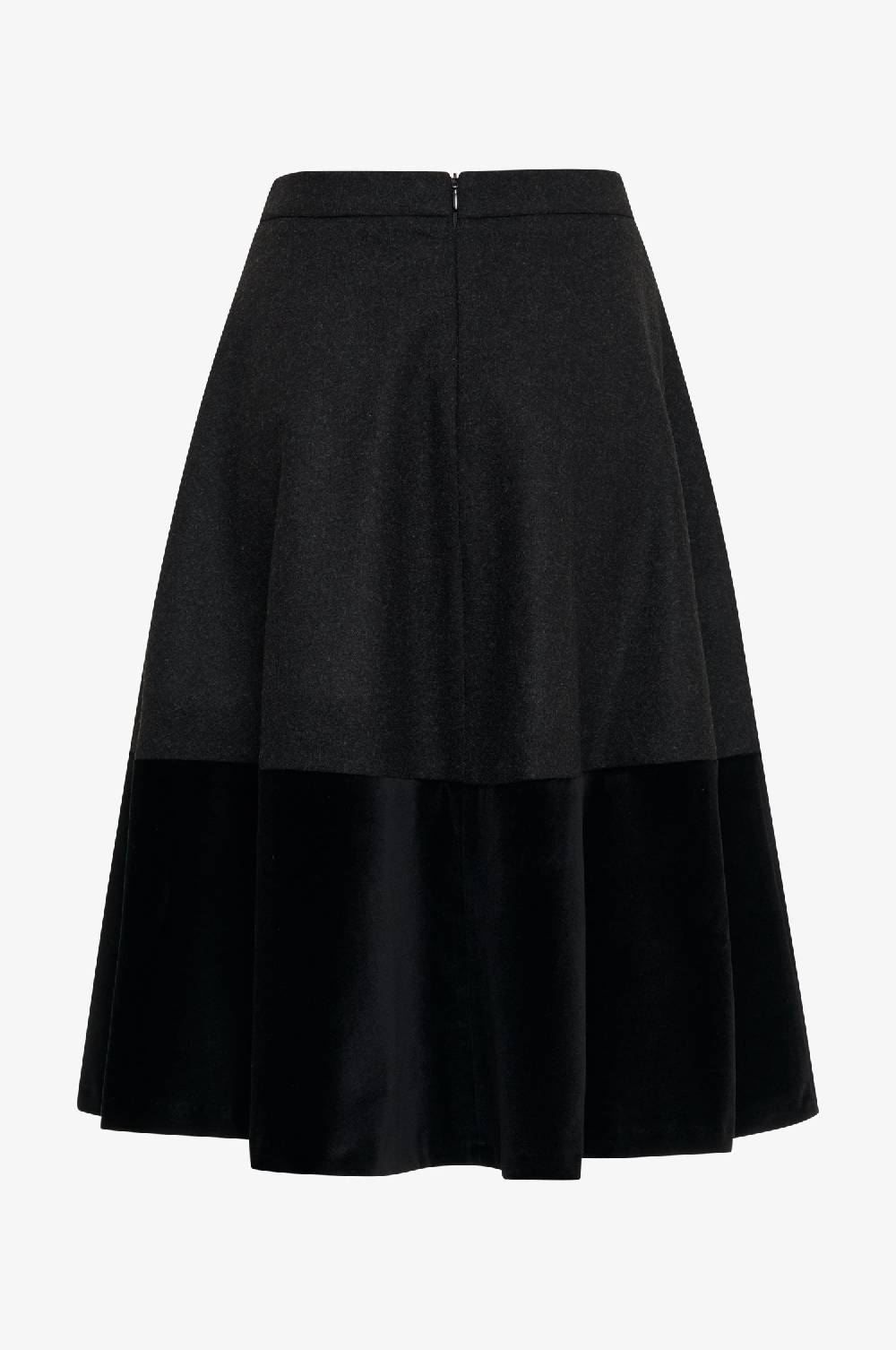 Kinga Mathe Rock Mirella In Schwarz