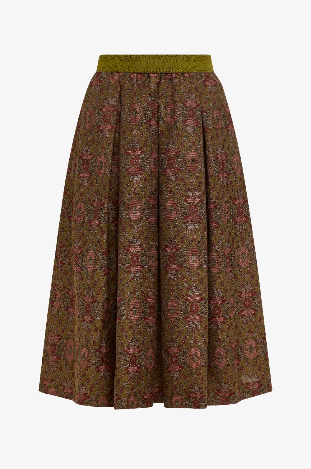 Kinga Mathe Rock Sabia in Schilf