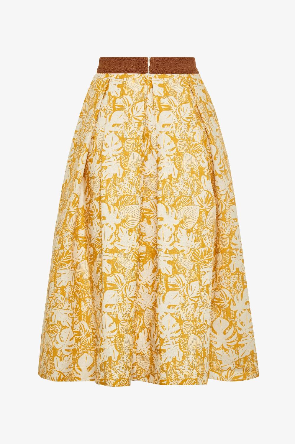 Kinga Mathe Rock Sabia In Senf