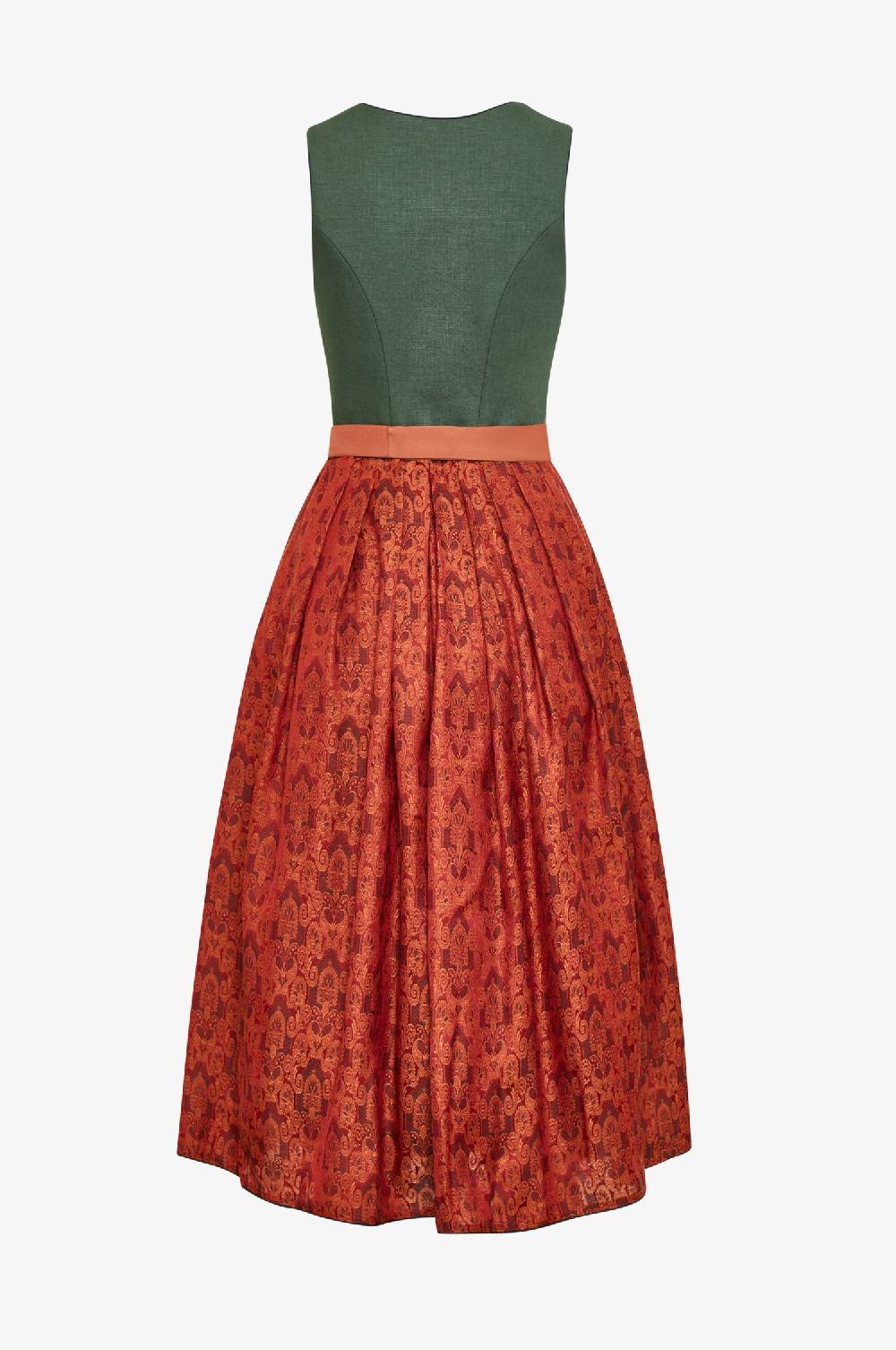 Kinga Mathe Wiesndirndl In Pinie