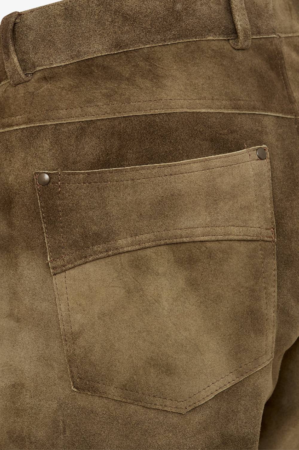 Kinga Mathe Ziegen Lederhose Filip In Grau