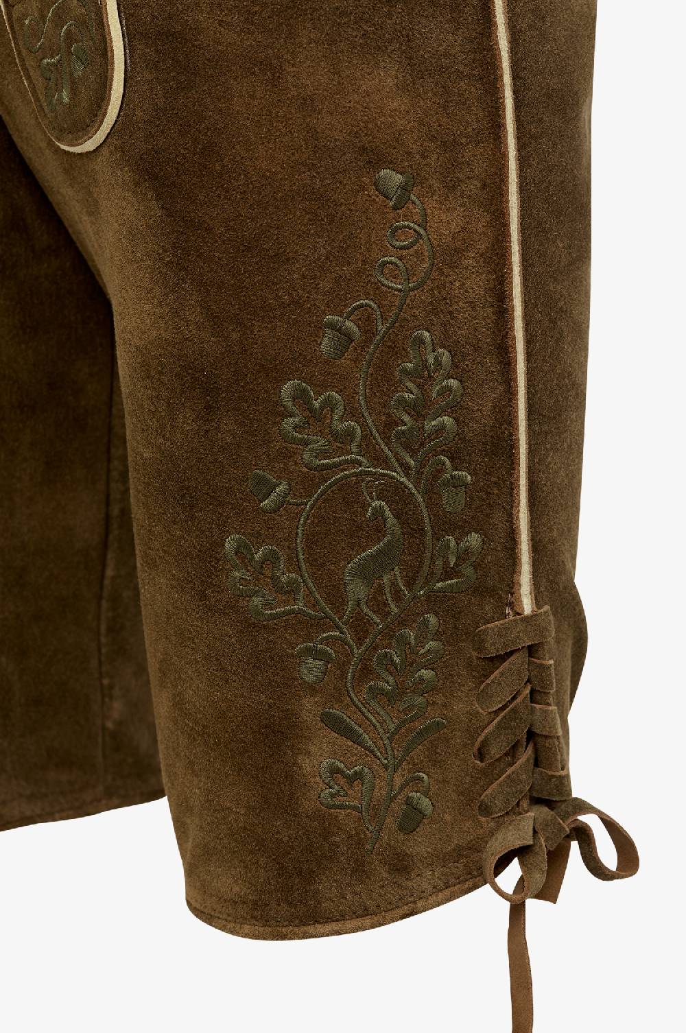 Kinga Mathe Ziegen Lederhose Ludwig In Sumatra