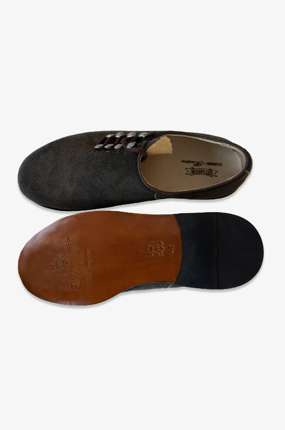 Kinga Mathe Veloursleder Trachtenschuhe Mit Seitlicher Schnürrung