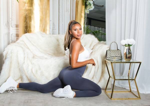 Koucla Sexy Highwaist Leggings "Seamless"