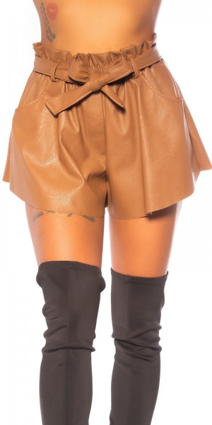 Koucla Sexy Lederlook Shorts mit Gürtel