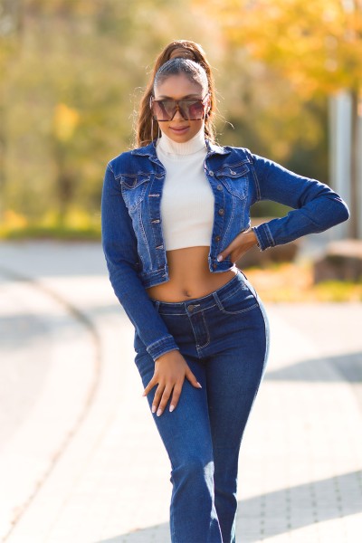 Koucla Sexy Must Have Jeansjacke Mit Knöpfen