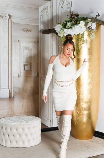 Koucla Sexy Neck-Strickkleid Mit Cut Outs