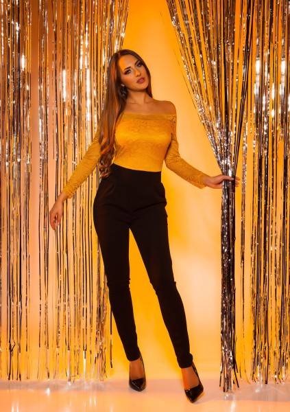 Koucla Sexy Overall Mit Spitze & Carmenausschnitt