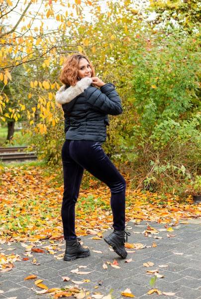 Koucla Trendy Kurze Winterjacke Mit Kapuze