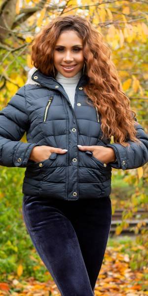 Koucla Trendy Kurze Winterjacke Mit Kapuze