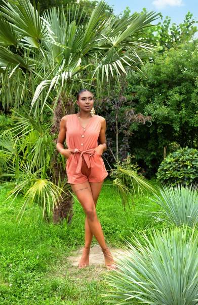 Koucla Sexy Sommer Overall Mit Deko Knöpfen Und Gürtel