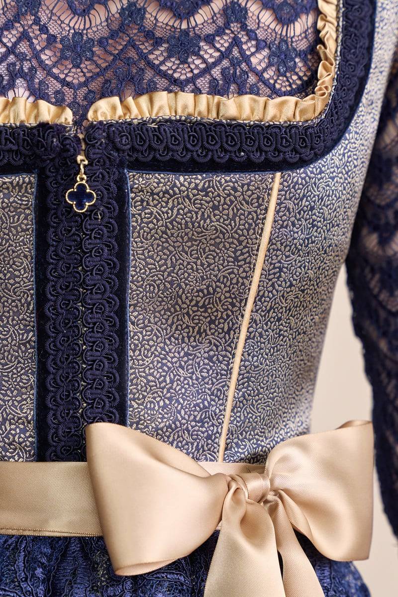 Krüger Madl Dirndl Effi (60cm)