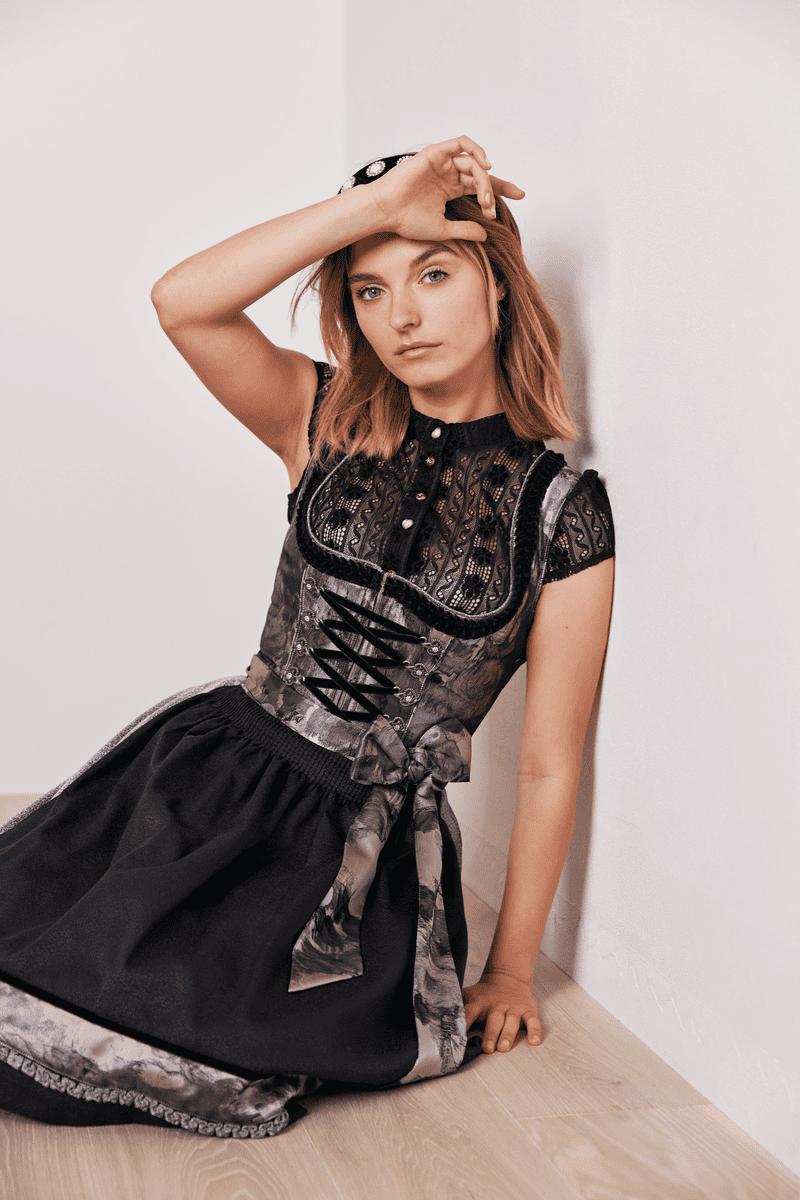 Krüger Madl Dirndl Laurina (60cm)