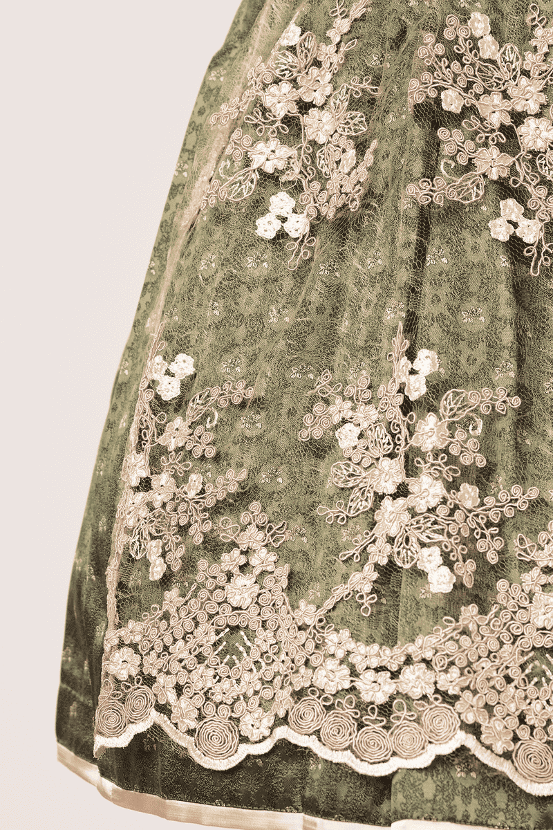 Krüger Madl Dirndl Melike (50cm)