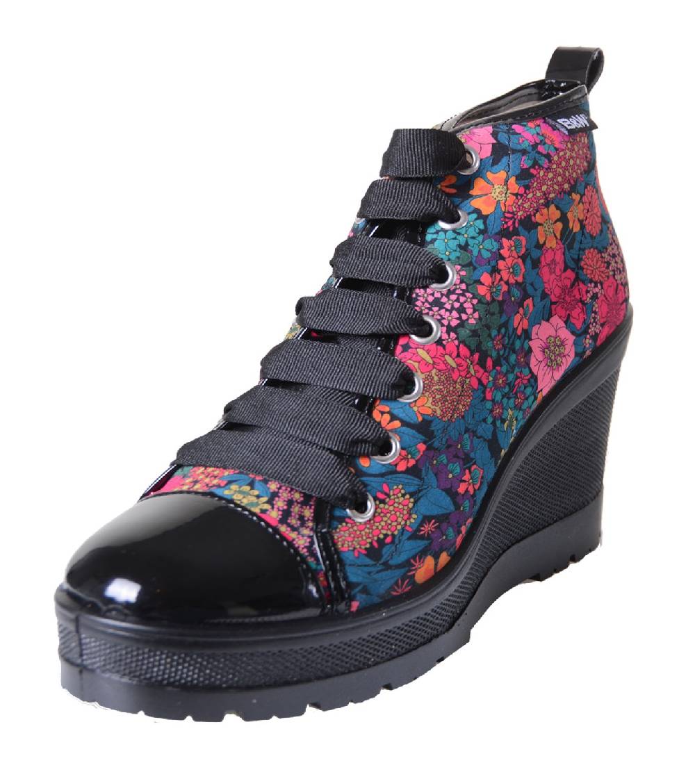 Kunst Und Magie Break & Walk Sneaker mit Keilabsatz und schwarzer Plateausohle Blumenmuster B&W Schuhe