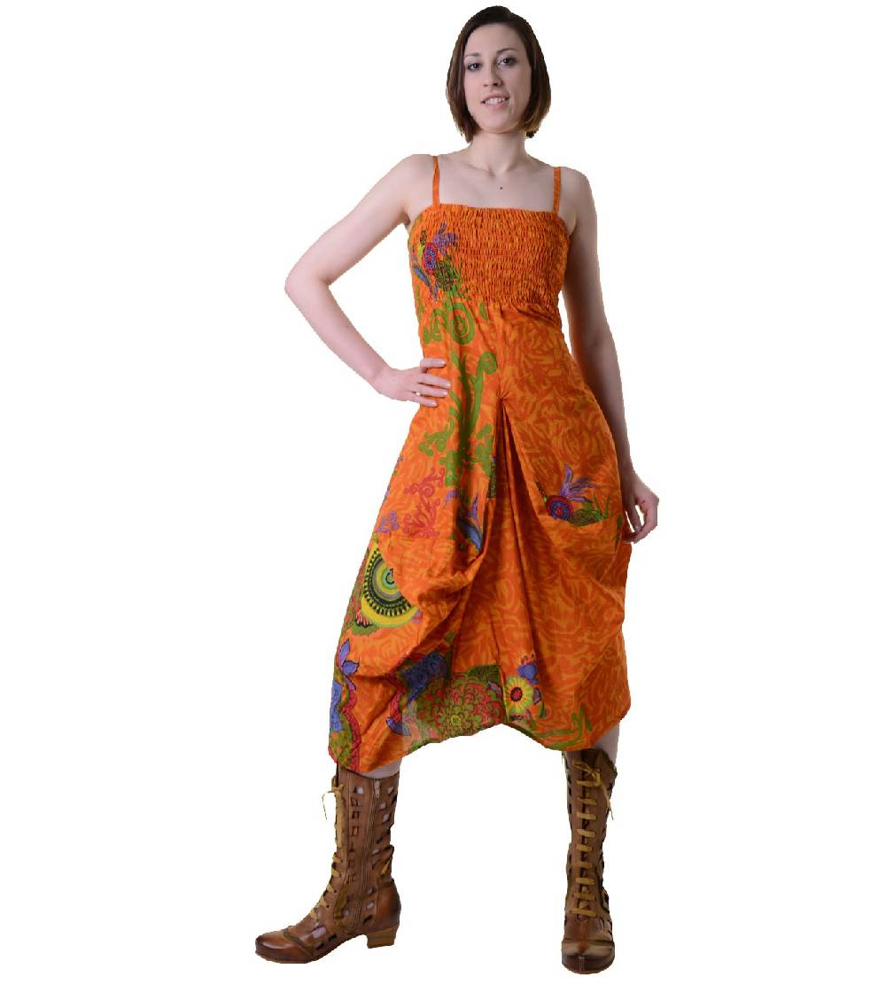 Kunst Und Magie Farbenfrohes Goa Sommerkleid Mit Trendigen Blumenmustern