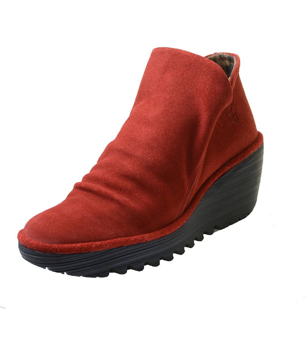 Kunst Und Magie Fly London "YIP" Damen Kurzschaft Schlupfstiefel in Rotem Rauhleder