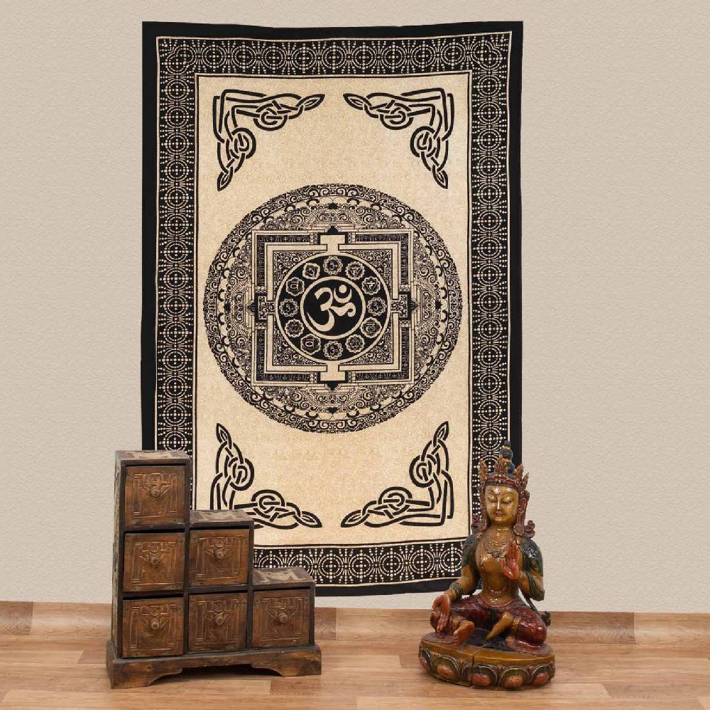 Kunst Und Magie Kunst und Magie Aum Tagesdecke Wandbehang Bunt Deko Tuch OM Yantra ca. 200 x 135cm