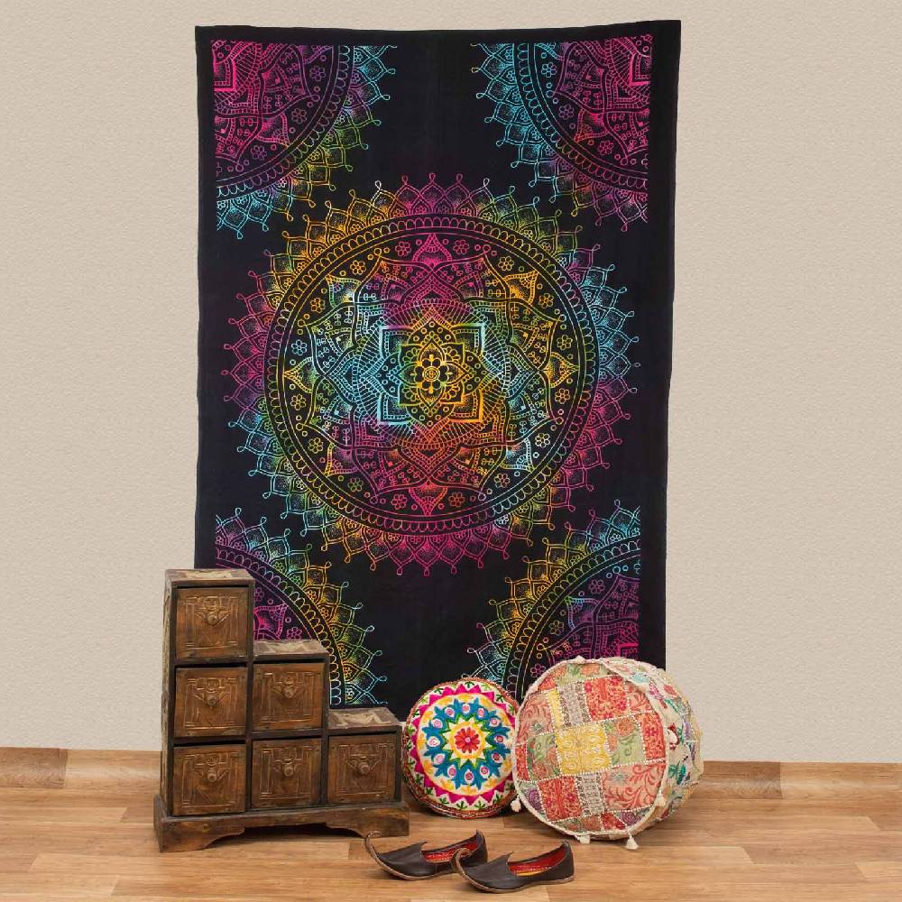Kunst Und Magie Kunst und Magie Tagesdecke Dekotuch Wandbehang buntes Tuch Indien Mandala ca. 200 x 135 cm