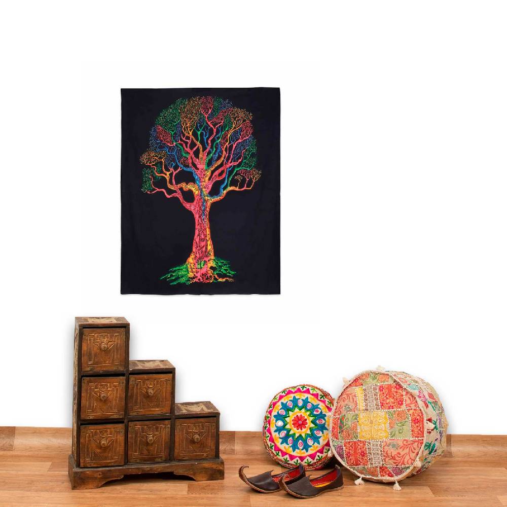 Kunst Und Magie Kunst und Magie Wandbehang Poster Dekotuch Tuch Wandteppich bunter Baum Poster ca 105 x 73 cm