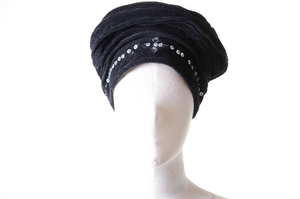 Kunst Und Magie Mütze Hut aus Samt mit Fleecefutter & Pailletten in Schwarz